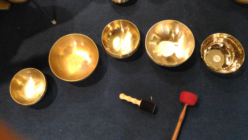 conferenze campane tibetane milano